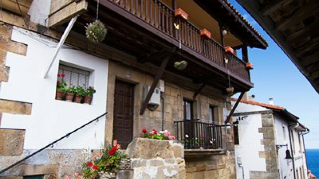 Calle Real