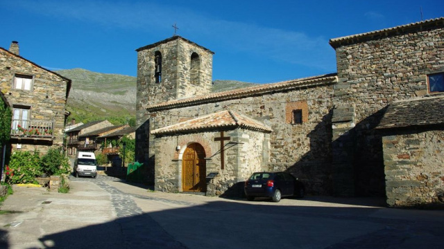 Iglesia parroquial de San Ildefonso del s.XIX