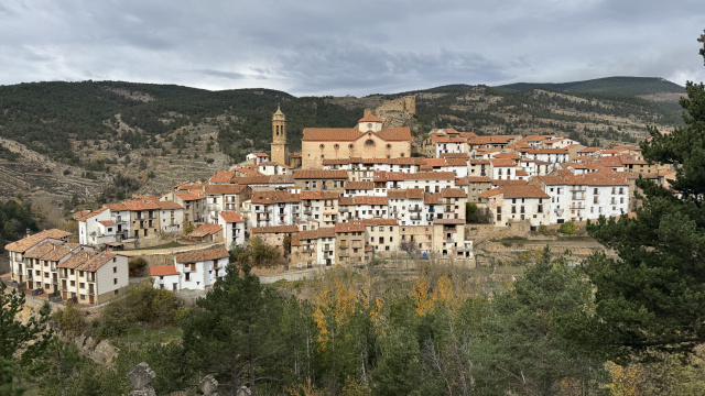 Linares de Mora