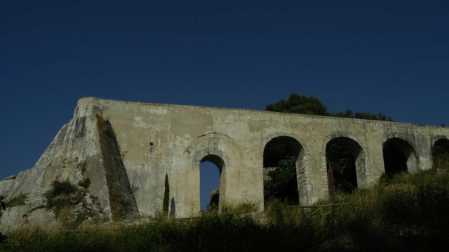 Acueducto de Santa Lucía