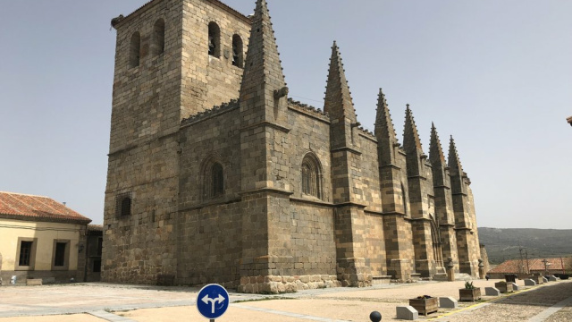 Colegiata de San Martín de Tours