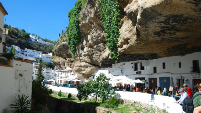 Setenil de las Bodegas